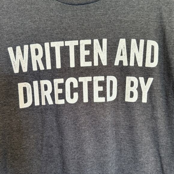 Written and Directed By Graphic Print Short Sleeve Tee Gray Medium NWOT - Picture 5 of 5